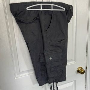 Mens Gray Cargo shorts -size 34